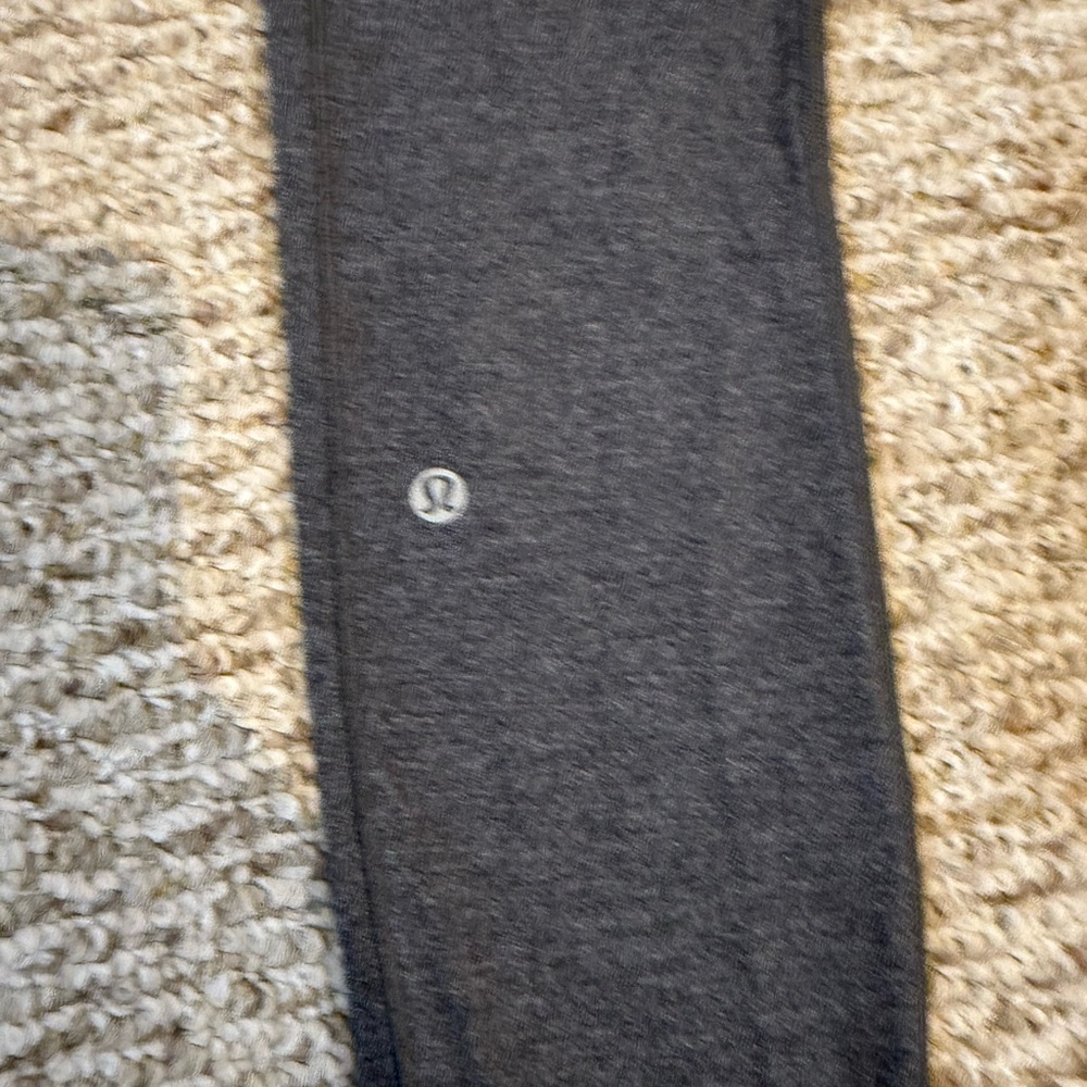 lululemon athletica grey leggings - Picture 2 of 3